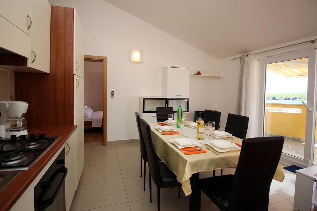 Apartments Koritnik Punat Bagian luar foto