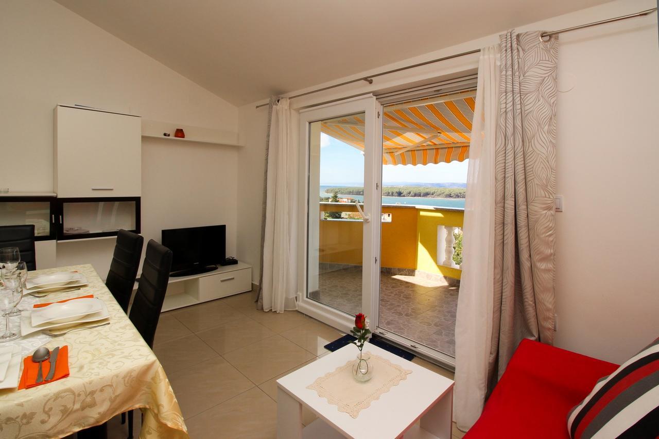Apartments Koritnik Punat Bagian luar foto